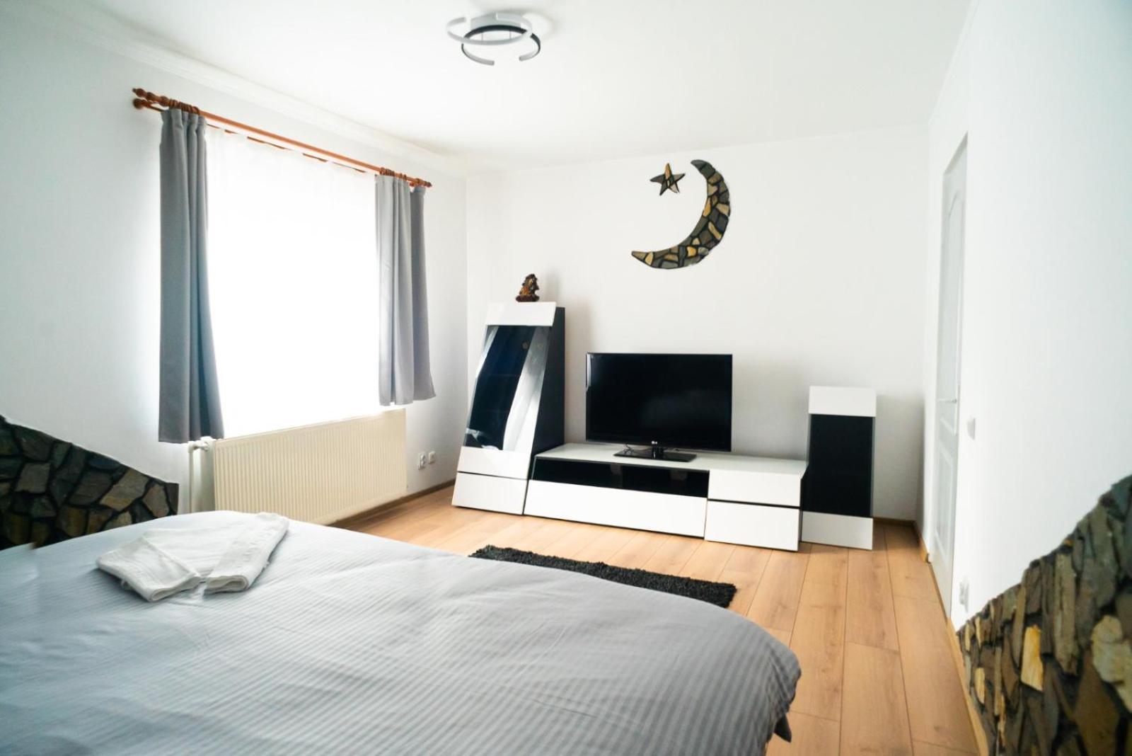 חונדוארה Apartament Dacul מראה חיצוני תמונה